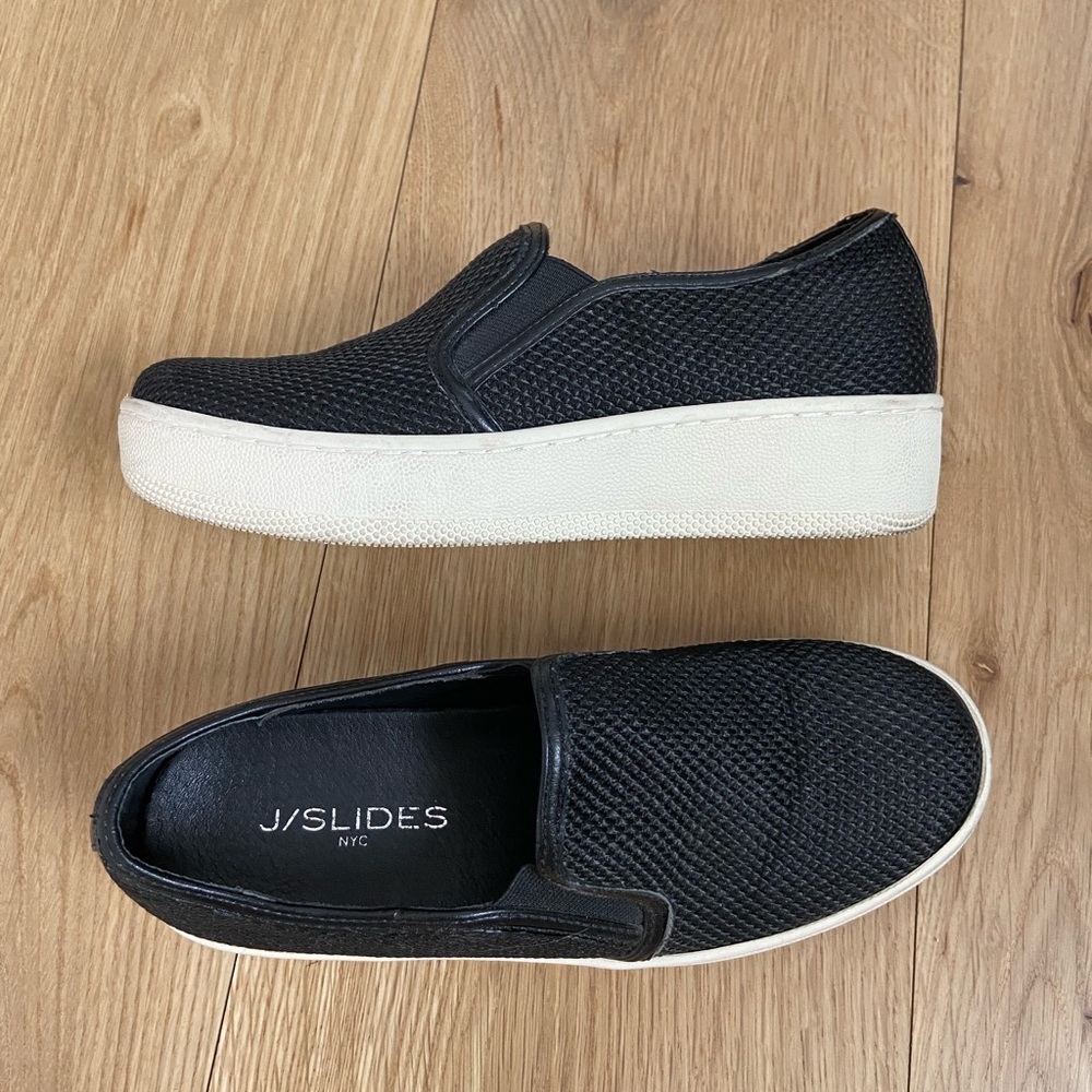 J/Slides NYC Black Slip On Platform Sneakers Size 6 Textured Leather Casual Shoe